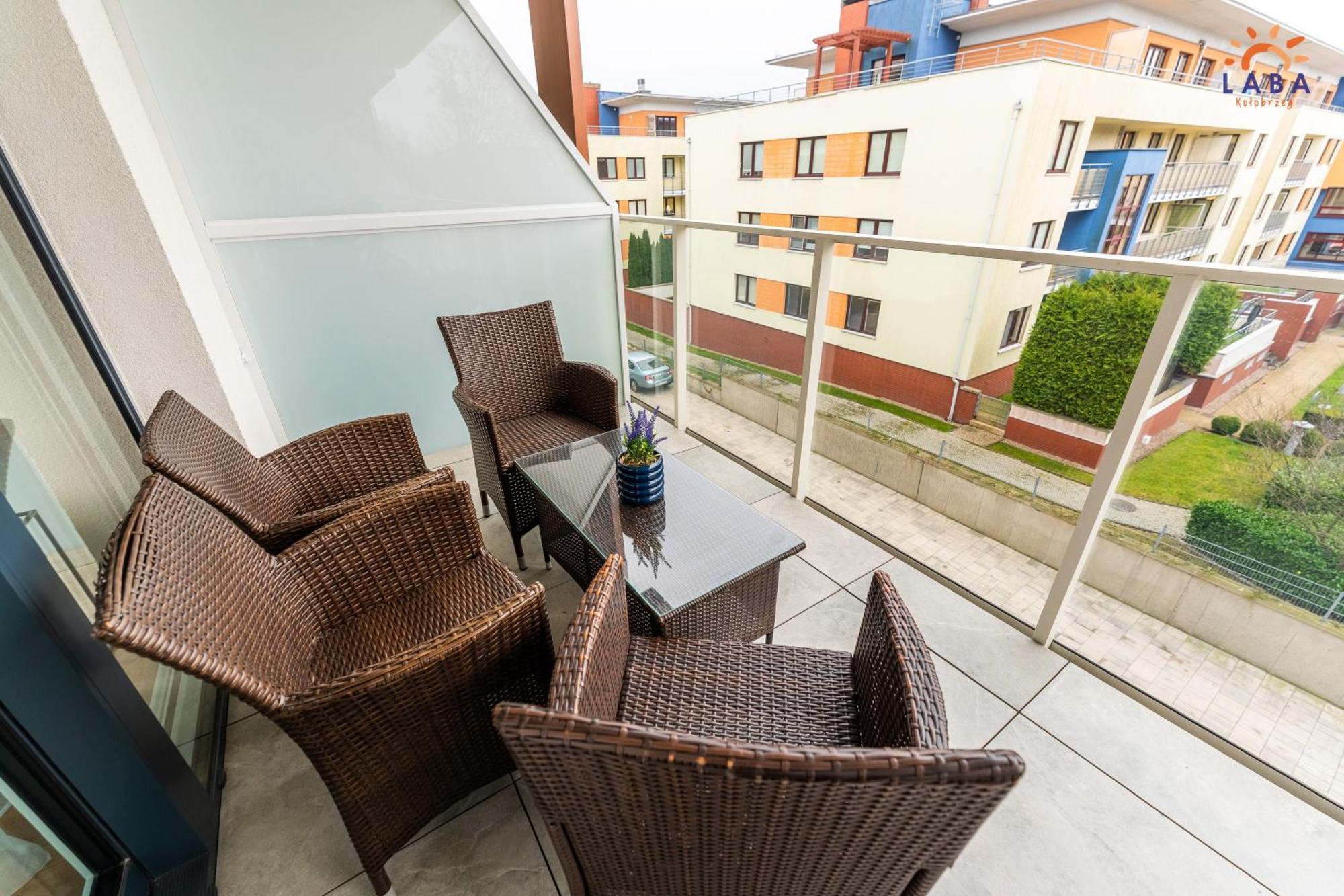 Laba Kolobrzeg Apartamenty Kollataja Z Parkingiem Eksteriør billede